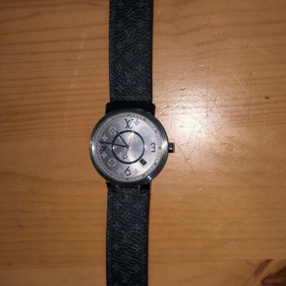 Tambour Slim Monogram  Eclipse 39 MY LV Tambour - Picture 1 of 3